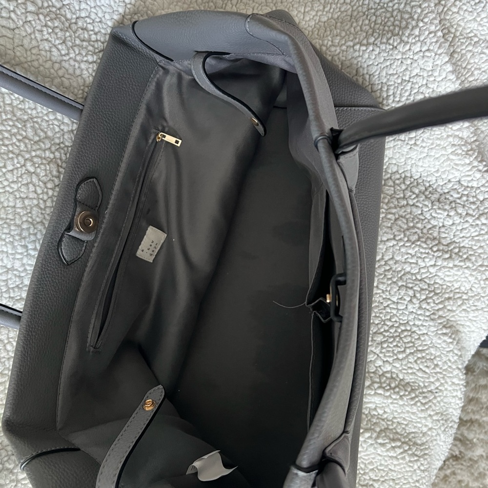 Grey Tote - Picture 2 of 7